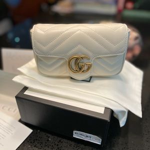 💜 Gucci Marmont matelassé super mini in White 💜